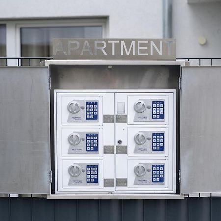 Modern Apartment With Private Balcony Near City Center Viena Exterior foto