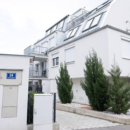 Modern Apartment With Private Balcony Near City Center Viena Exterior foto